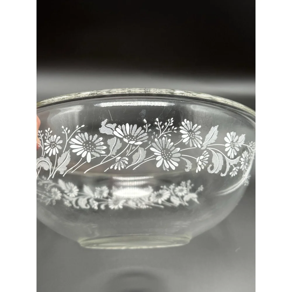 Vintage Pyrex 326 4L Colonial Mist Mixing Bowl Clear White Daisies 11 3/4” Large